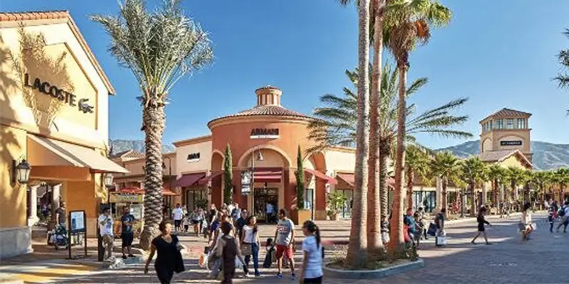 THE OUTLETS AT CABAZON