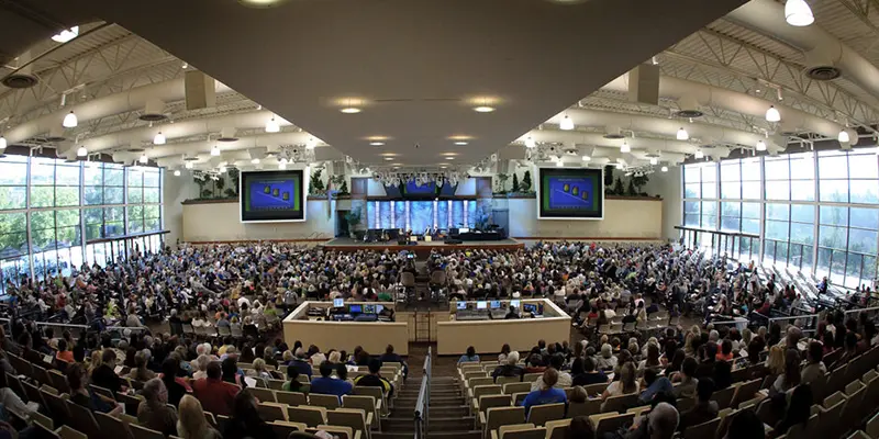 SADDLEBACK CHURCH